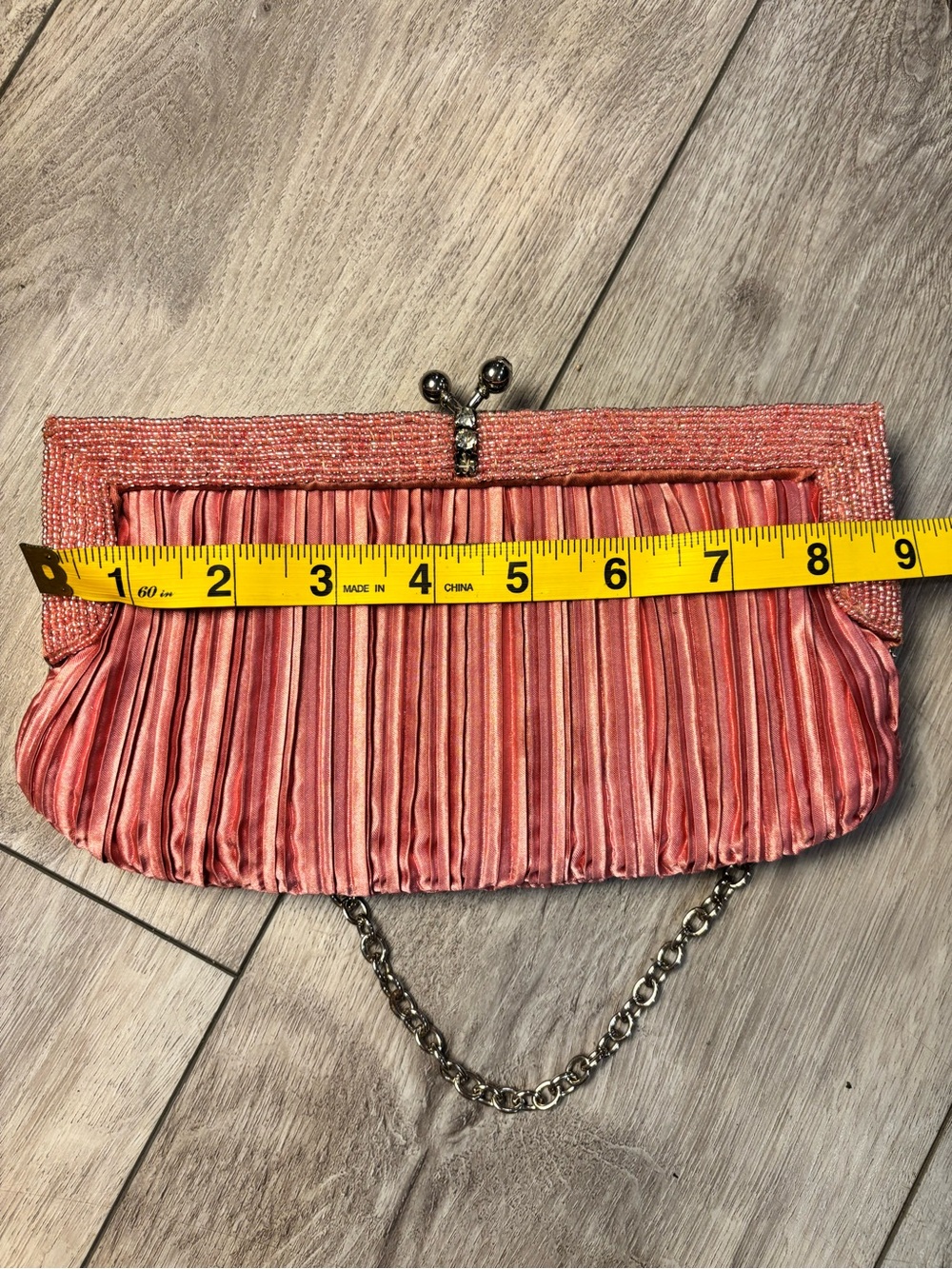 Stylish Pink Beaded Pleated Satin Evening Clutch - Picture 5 of 8